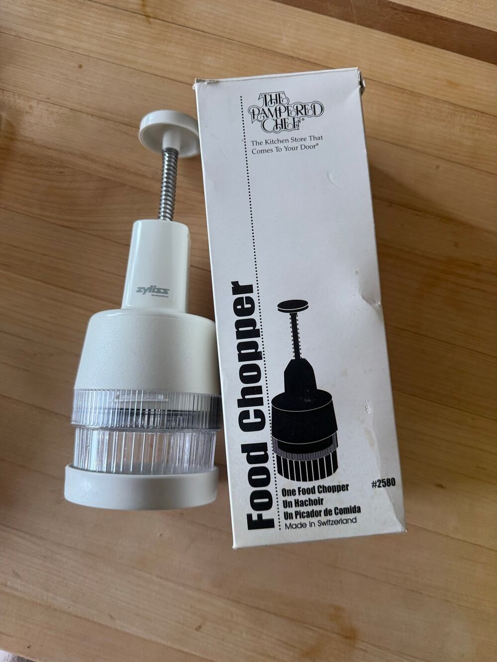 Vintage Pampered Chef Food Chopper With Box